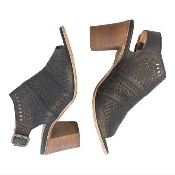 BUENO Upton Peep Toe Sandals in Black - Size 40 - Picture 7 of 8